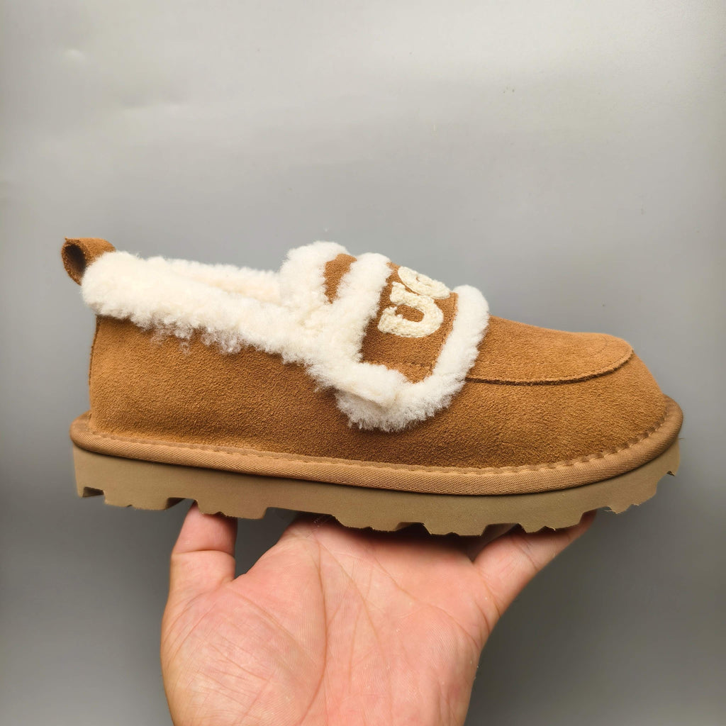 Chestnut Full-Cover Big Logo Casual Sneakers – In Stock