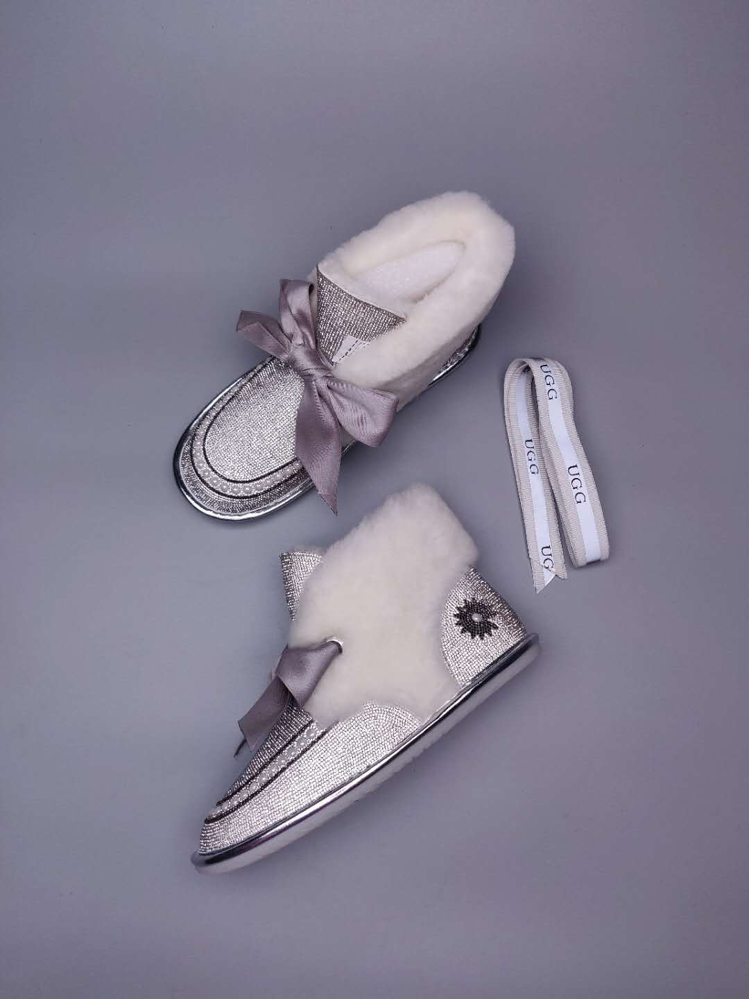 Silver Daisy Crystal-Embellished Ribbon Shoes – In Stock