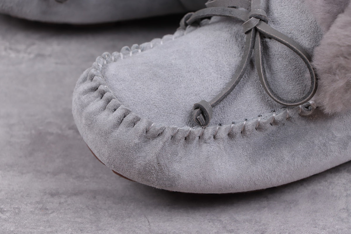 Grey W Alena – Women’s Alena Collection