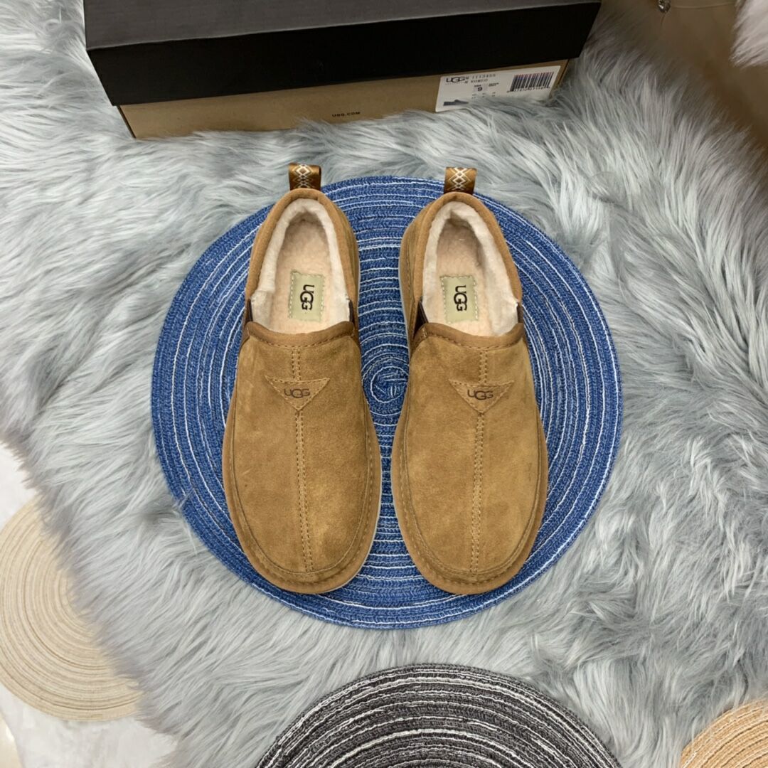 Chestnut Slip-On Low-Top Men’s Sneakers – In Stock