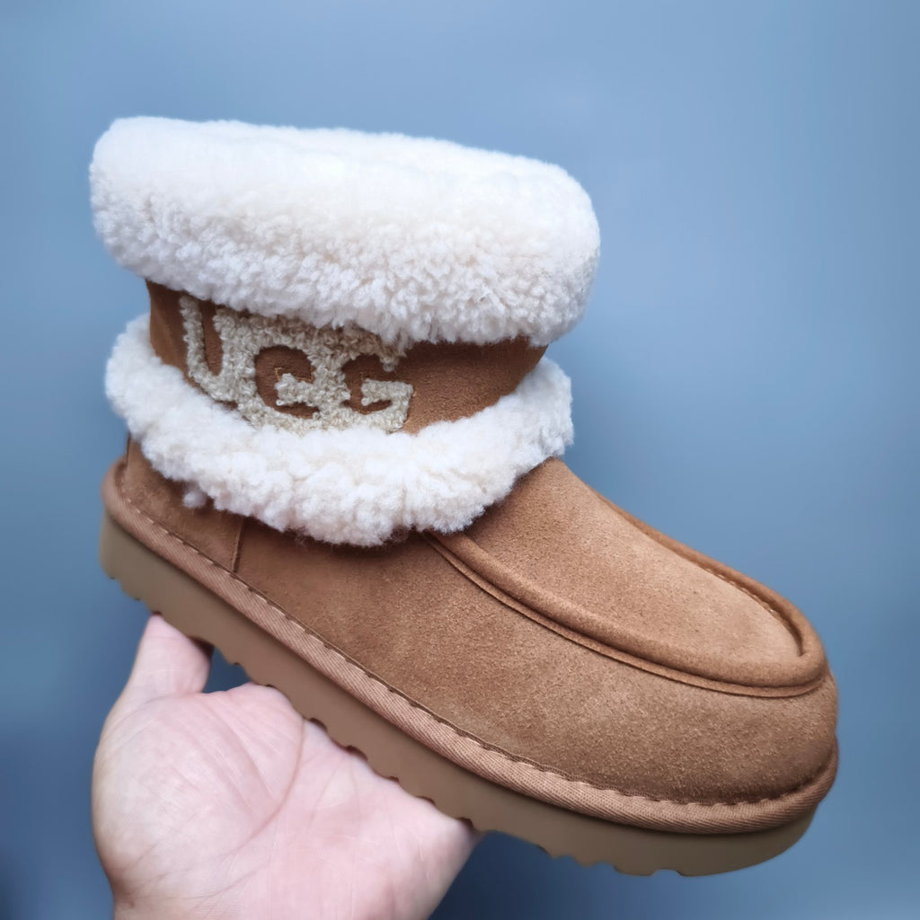 Chestnut Curly Fur Big Logo Mid-Top Trendy Boots – In Stock