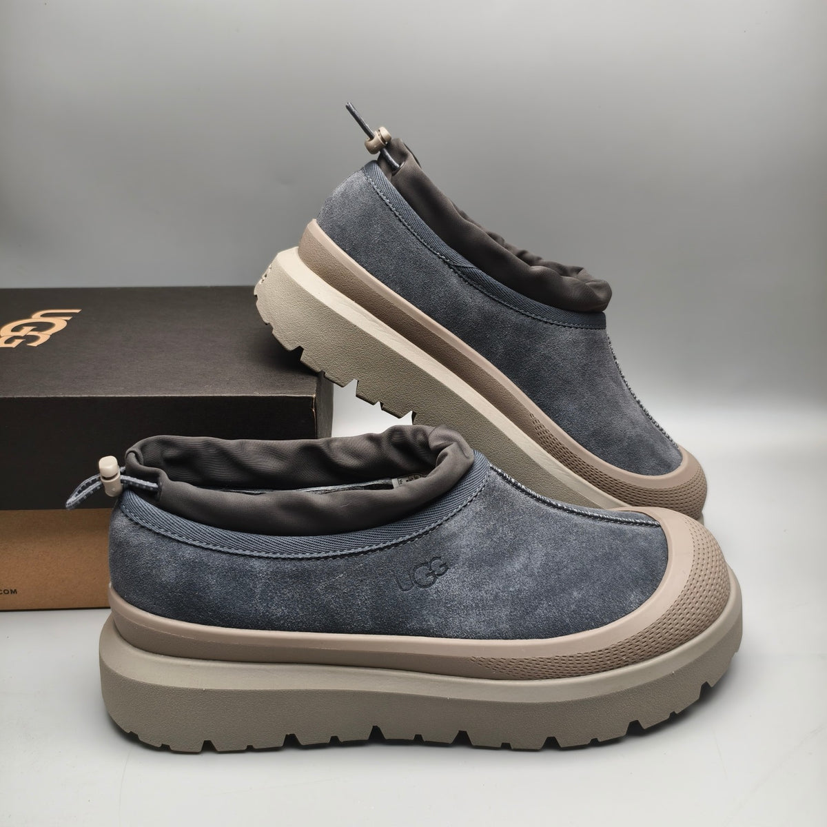 Dark Grey Slip-On Trendy Casual Sneakers – In Stock