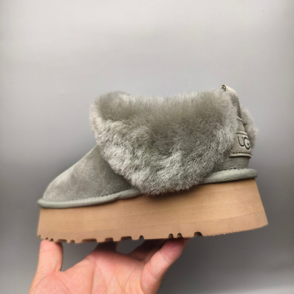 Green Suede Thick-Sole Slip-On Lazy Shoes – In Stock