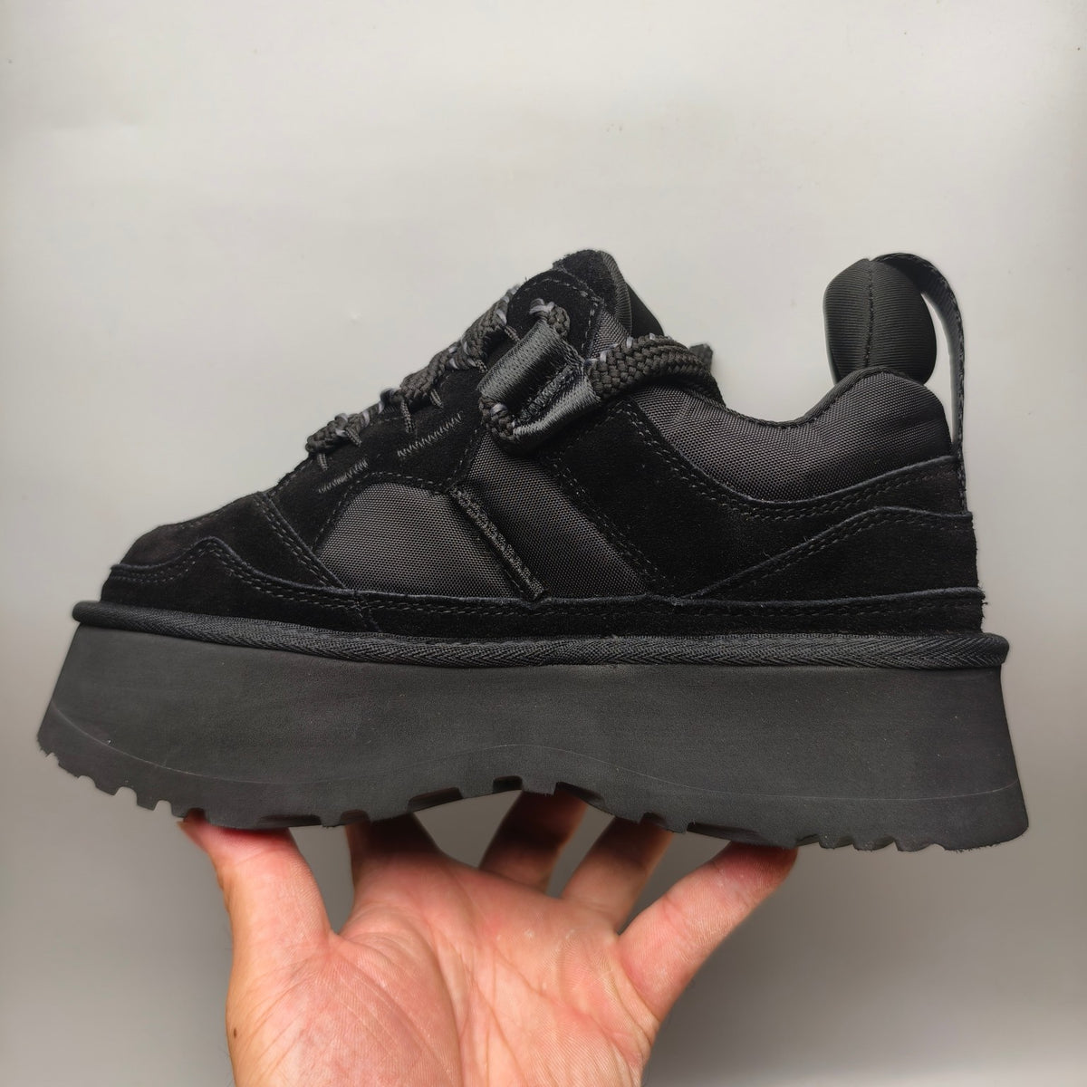 Black Chunky Dad Sneakers – Lace-Up Casual, In Stock