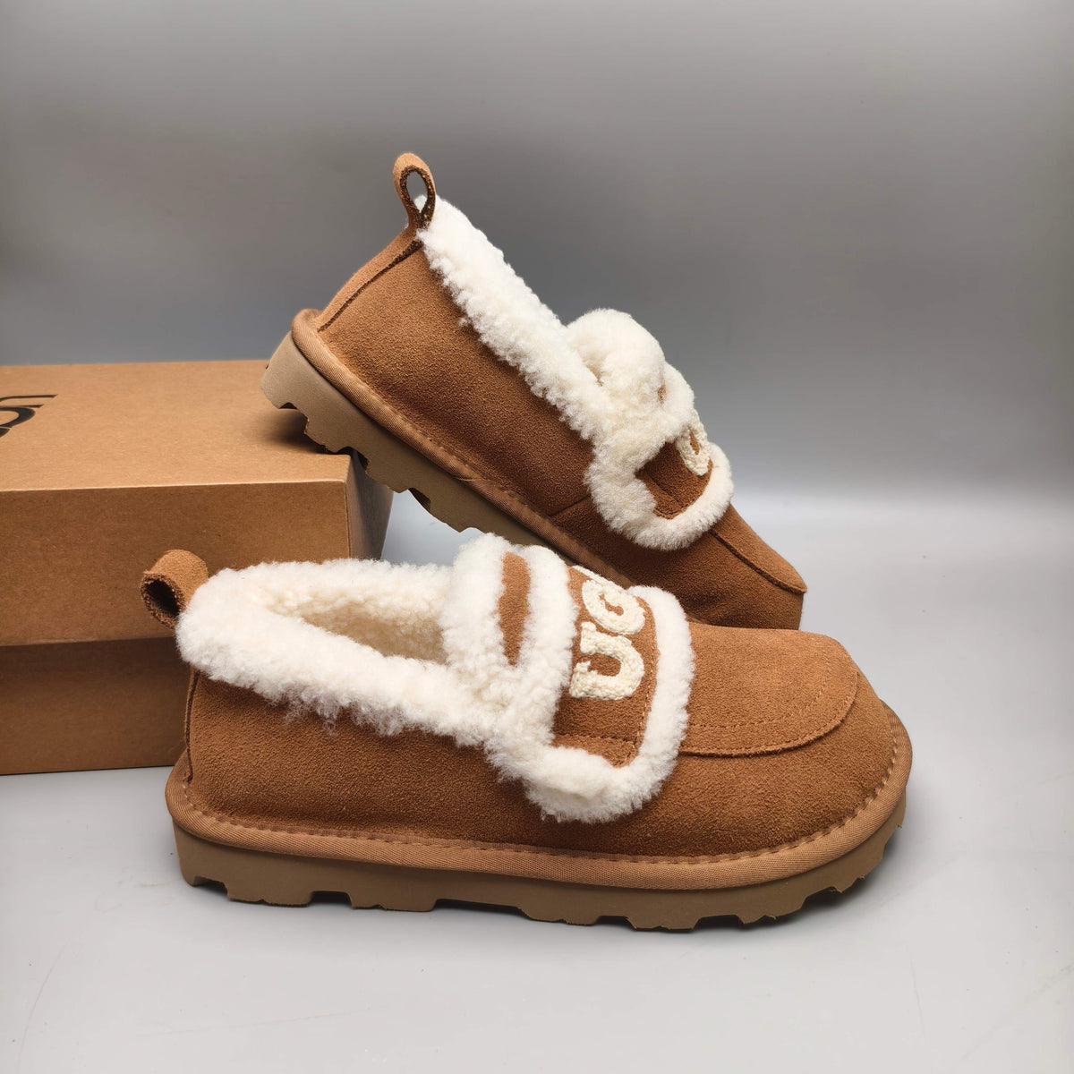 Chestnut Full-Cover Big Logo Casual Sneakers – In Stock
