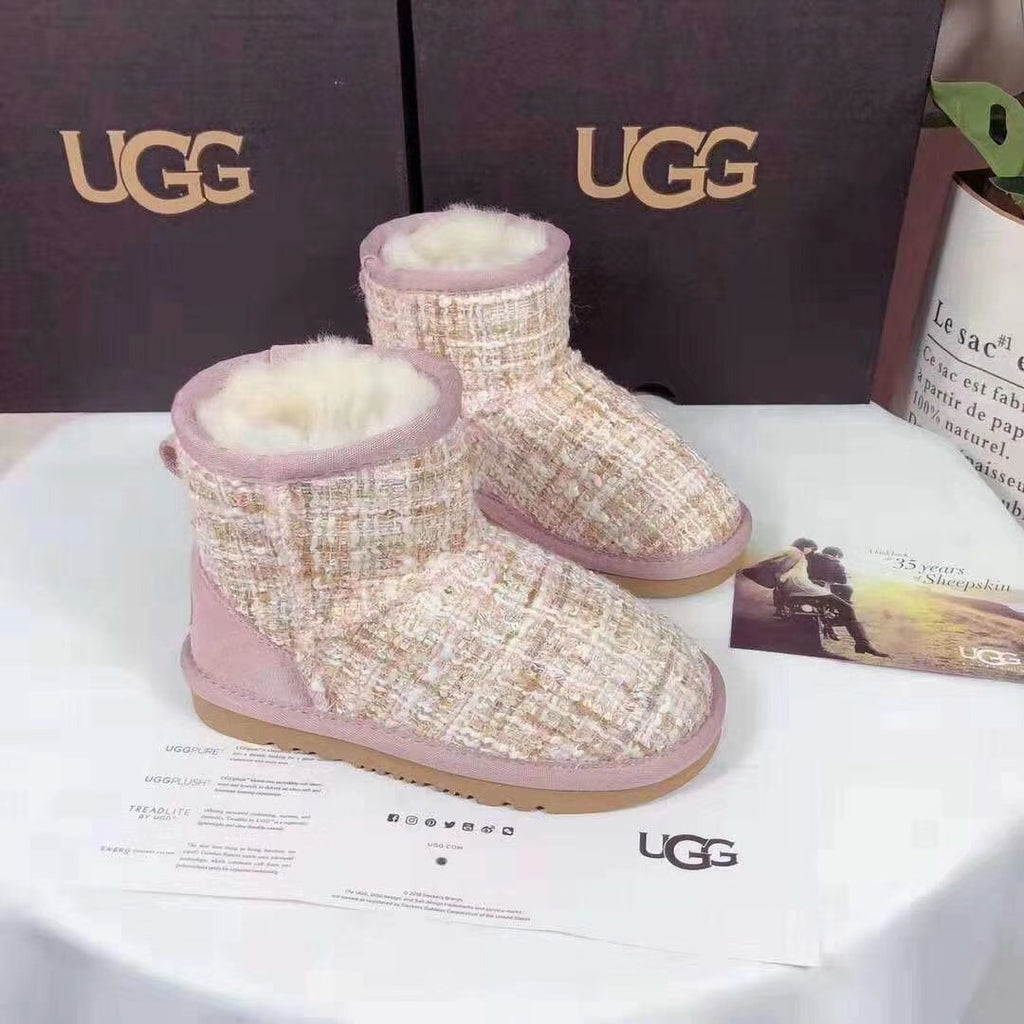 Pink Chanel-Style Kids’ Snow Boots – Cozy & Chic