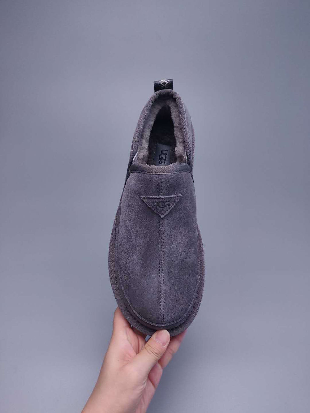 Grey Slip-On Low-Top Men’s Sneakers – In Stock