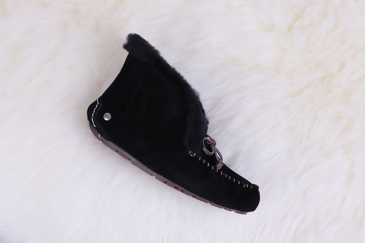 Black W Alena – Women’s Alena Collection