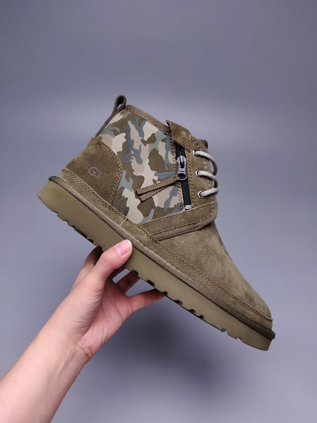 Army Green Color-Block Camo Men’s Sneakers – In Stock