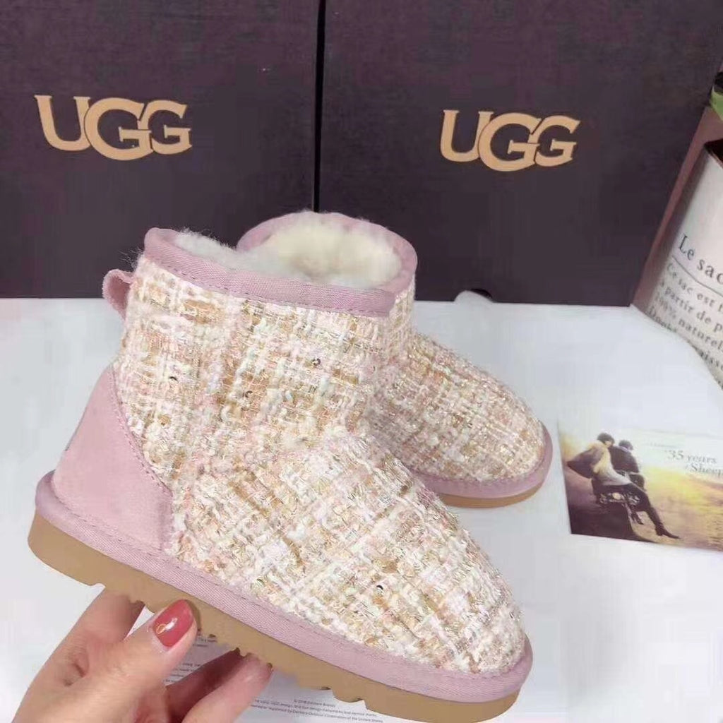 Pink Chanel-Style Kids’ Snow Boots – Cozy & Chic