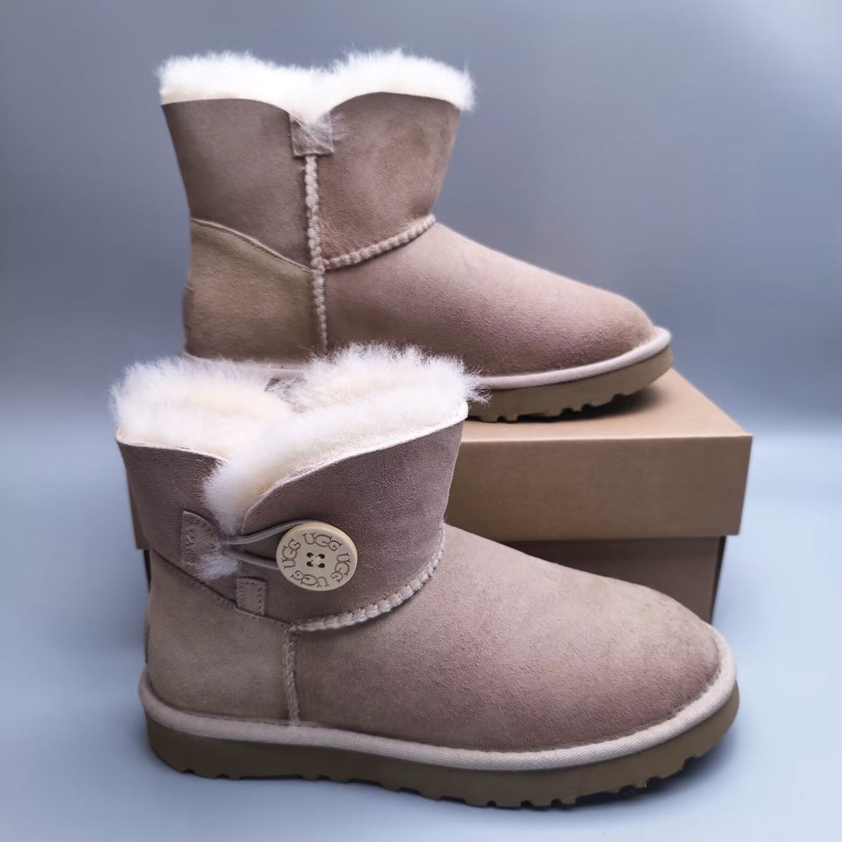 Sand Stain-Resistant New Classic Mini Boots – In Stock