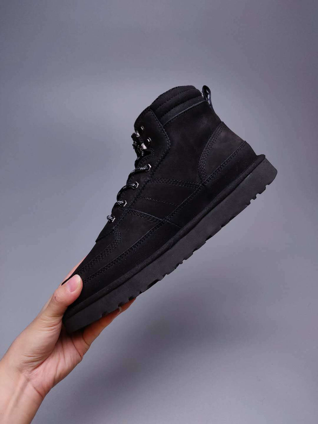 Black Lace-Up Casual Men’s Sneakers – In Stock