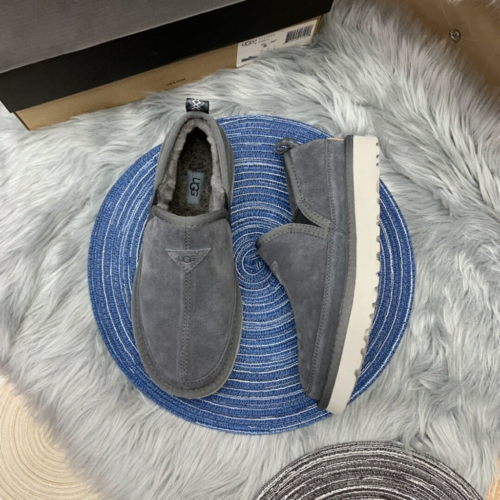 Grey Slip-On Low-Top Men’s Sneakers – In Stock