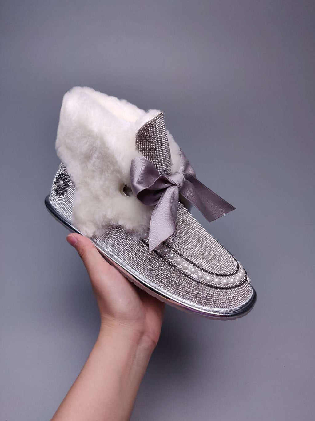 Silver Daisy Crystal-Embellished Ribbon Shoes – In Stock