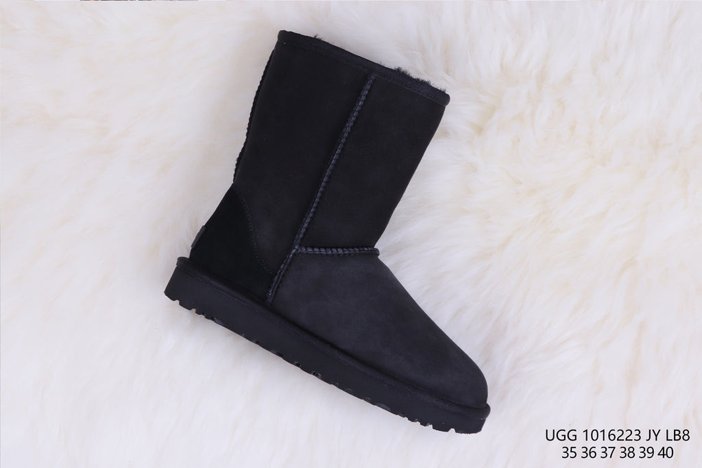 Black Classic Short II Boots 2.0 – In Stock