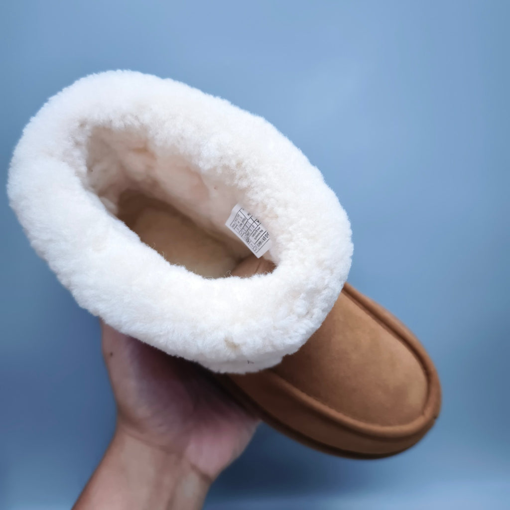Chestnut Curly Fur Big Logo Mid-Top Trendy Boots – In Stock