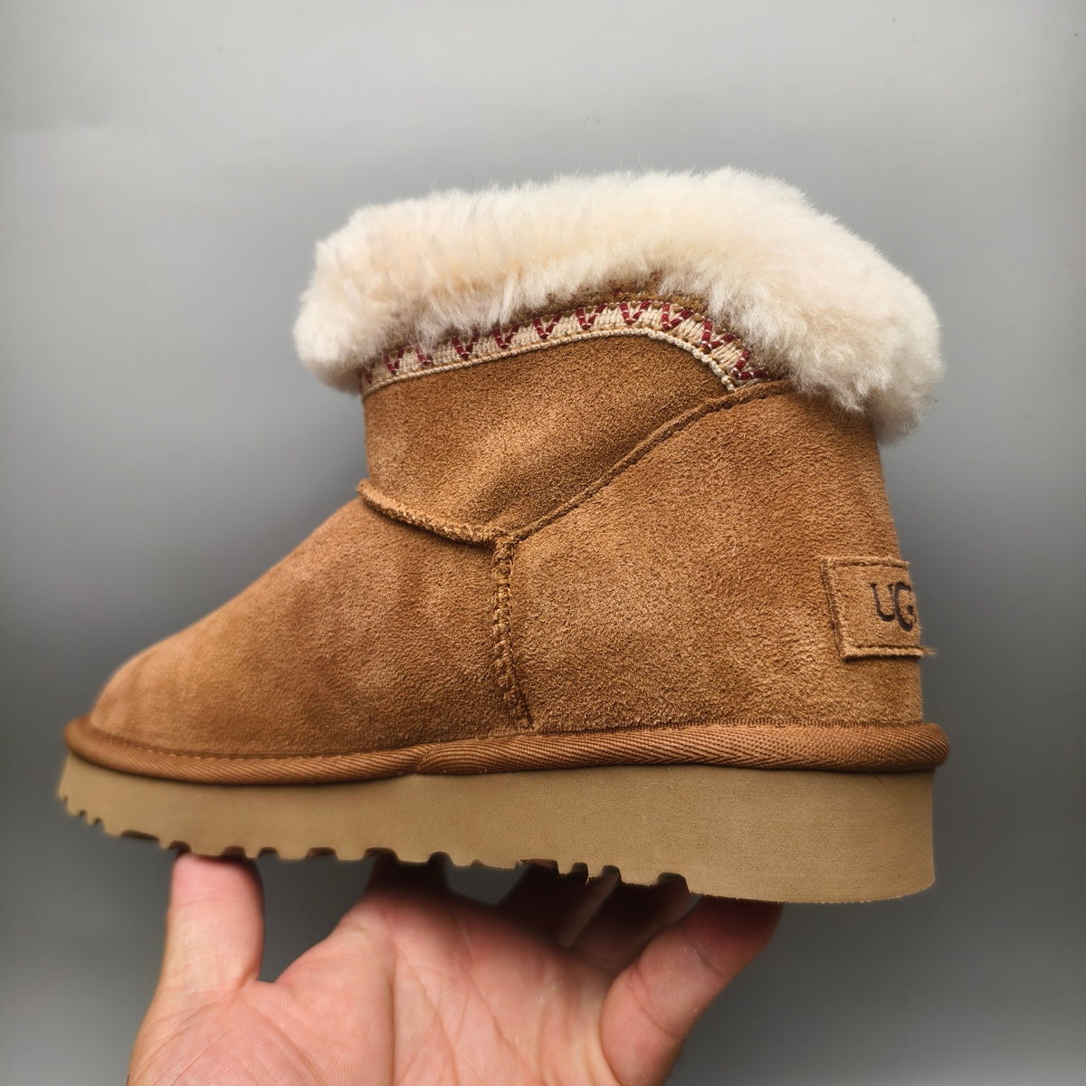 Chestnut Ethnic Low-Top Casual Shoes – In Stock