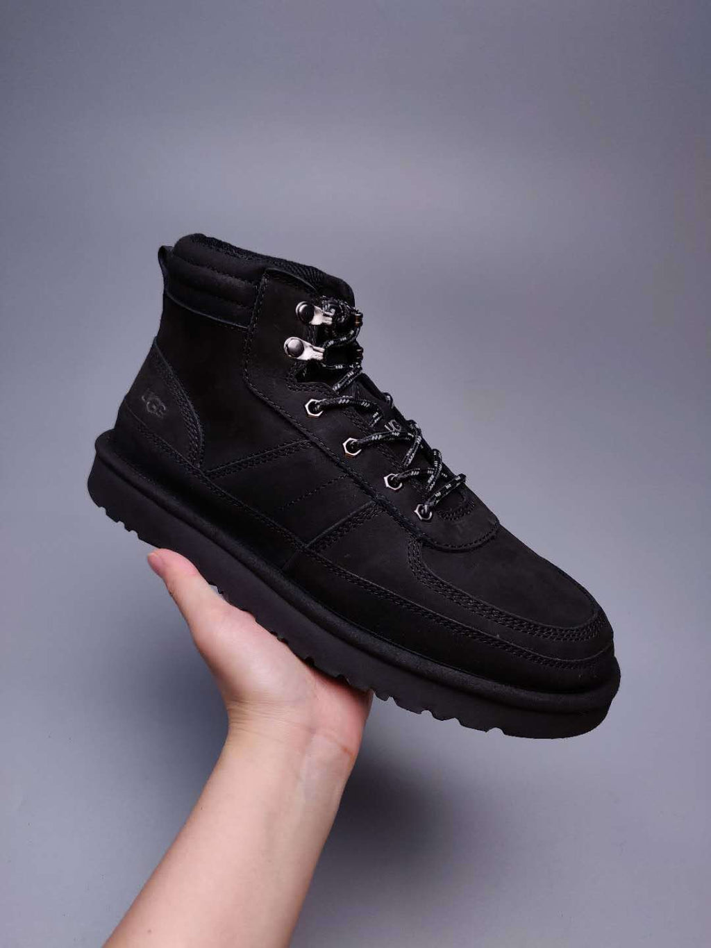 Black Lace-Up Casual Men’s Sneakers – In Stock