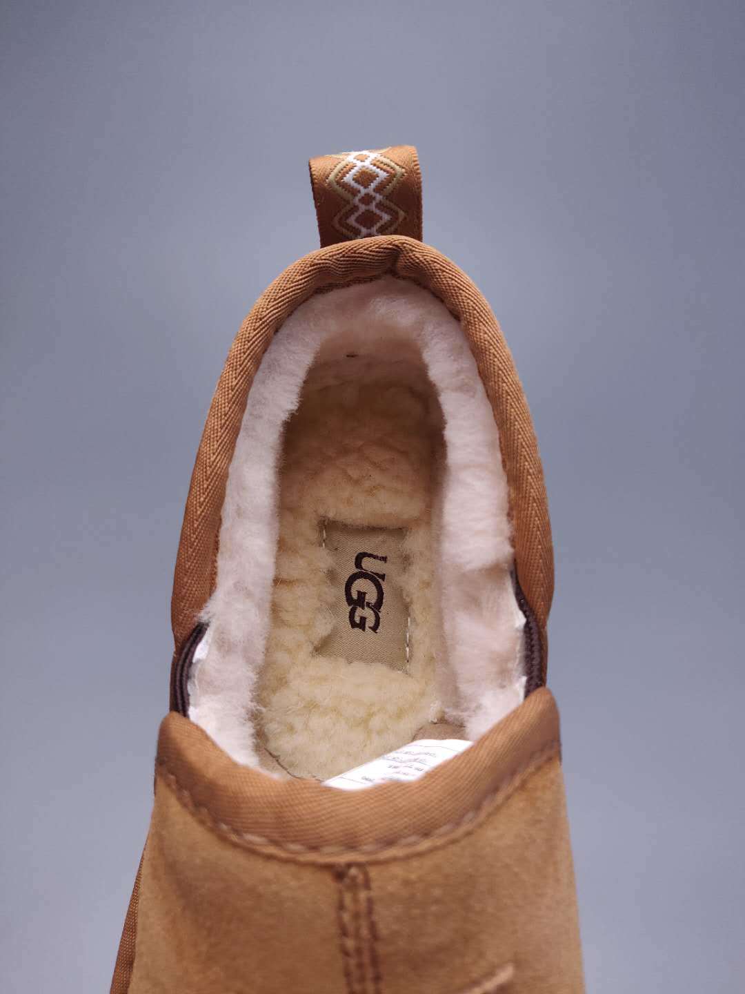 Chestnut Slip-On Low-Top Men’s Sneakers – In Stock