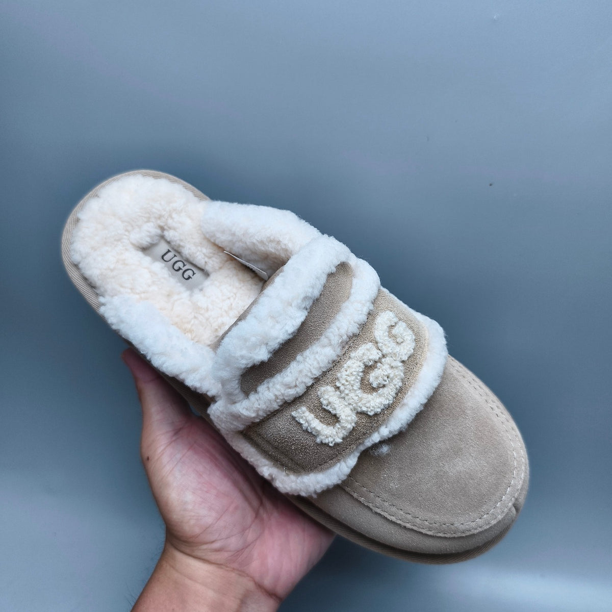 Sand Curly Fur Big Logo Casual Slippers