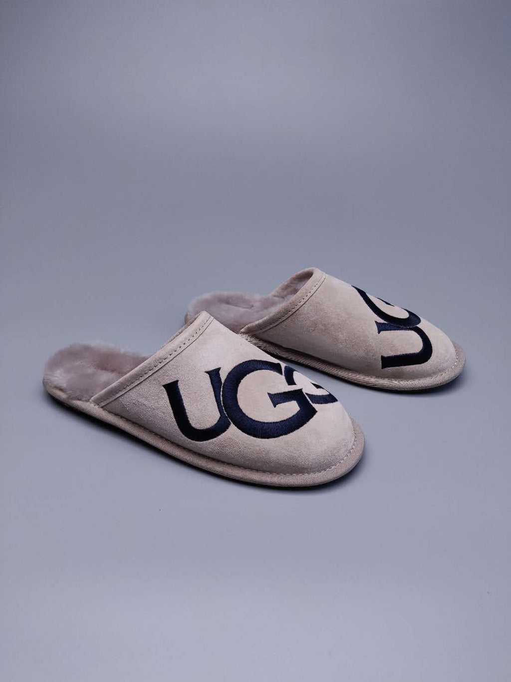Grey G-Logo Indoor Slippers – In Stock