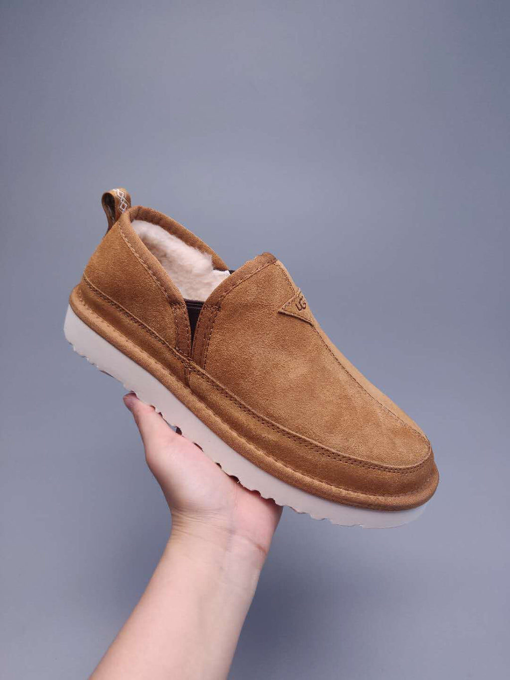 Chestnut Slip-On Low-Top Men’s Sneakers – In Stock