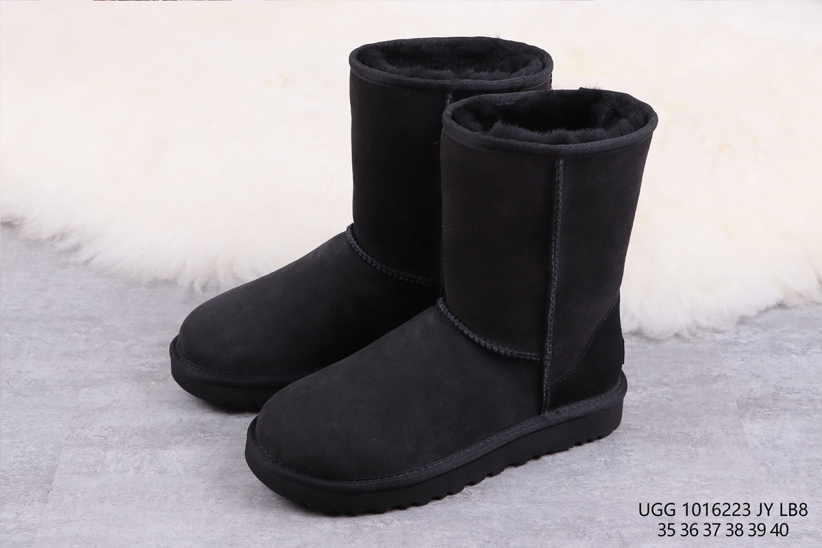 Black Classic Short II Boots 2.0 – In Stock
