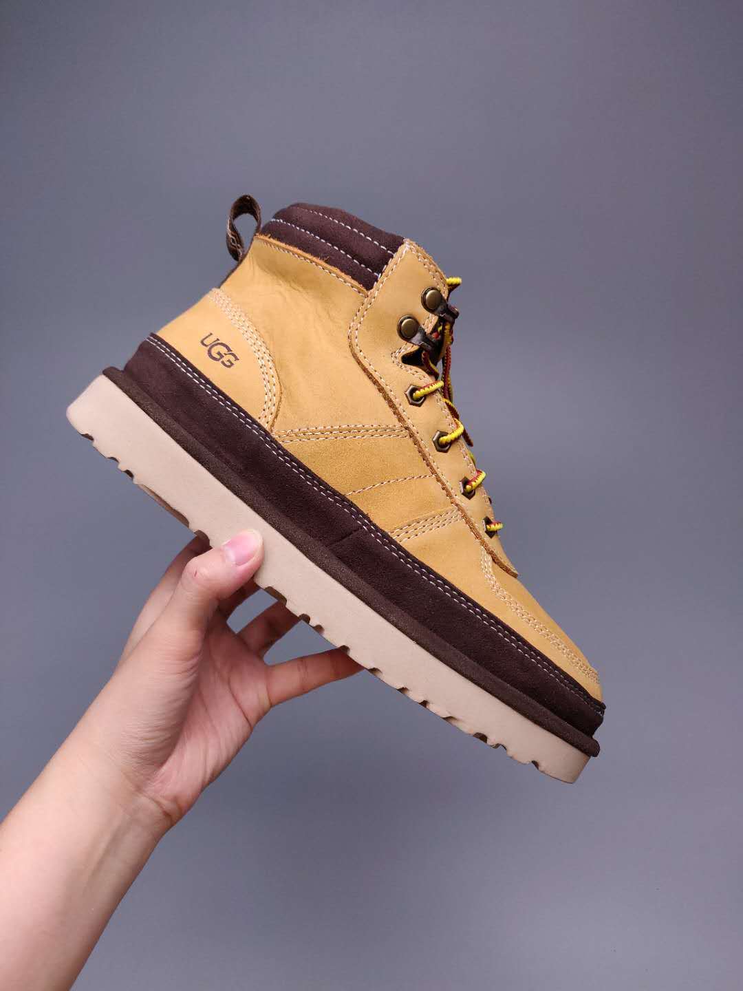 Chestnut Lace-Up Casual Men’s Sneakers – In Stock