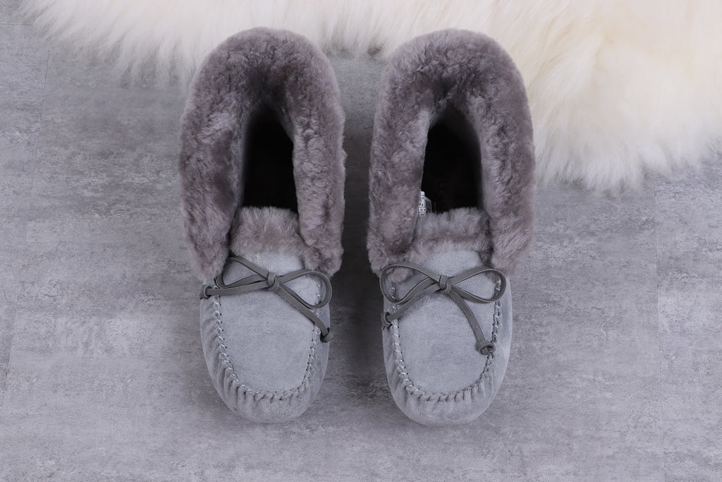 Grey W Alena – Women’s Alena Collection