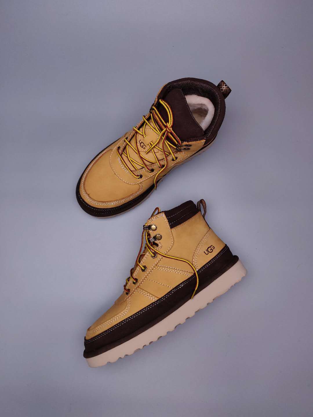 Chestnut Lace-Up Casual Men’s Sneakers – In Stock