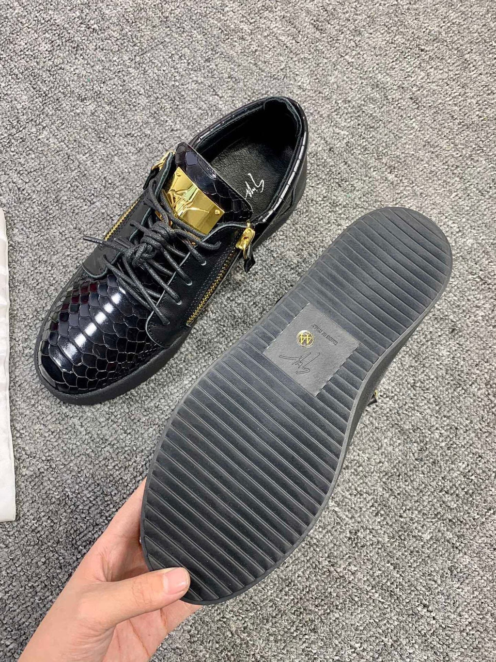 Giuseppe Zanotti Black Gold-Zip Low-Top Sneakers
