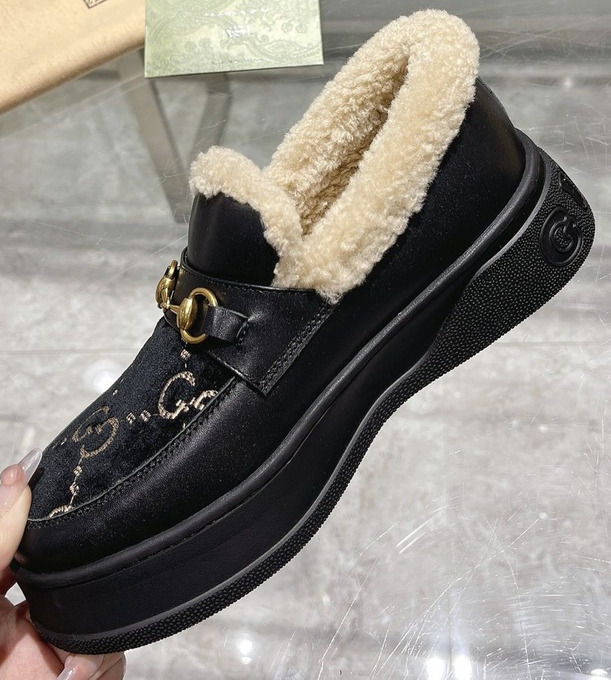 Gucci Patterned Plush-Lined Slip-On Shoes